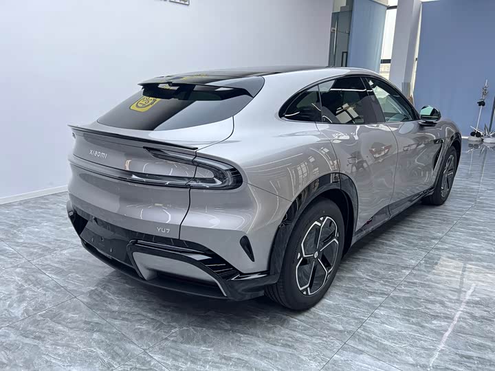 Фото 5 - Xiaomi YU7