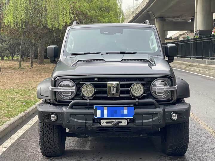 Фото 2 - Tank 300