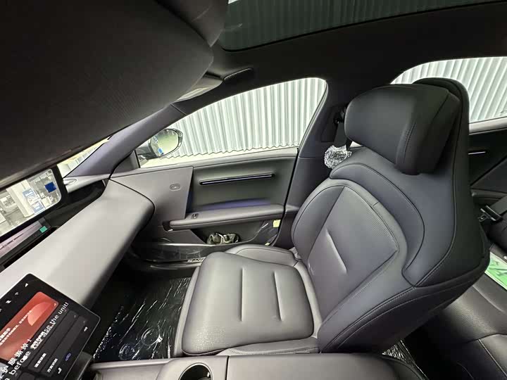 Фото 27 - Avatr 06