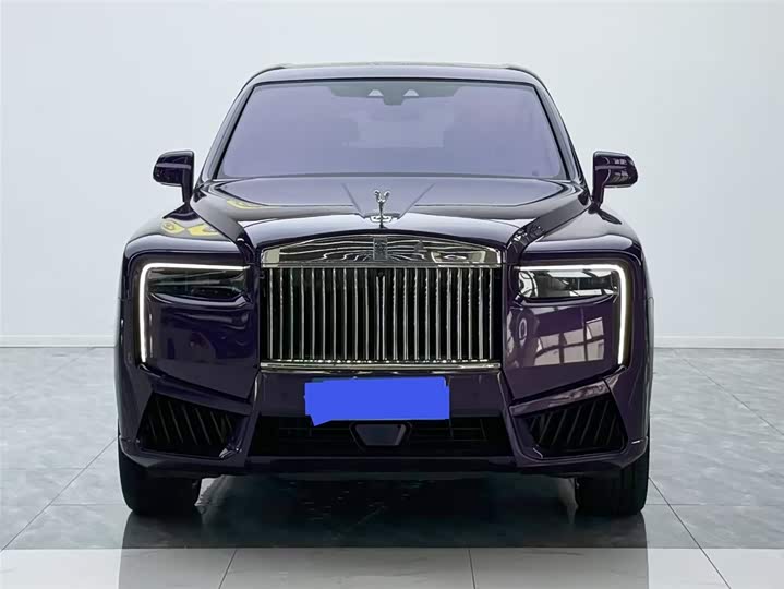 Фото 2 - Rolls-Royce Cullinan