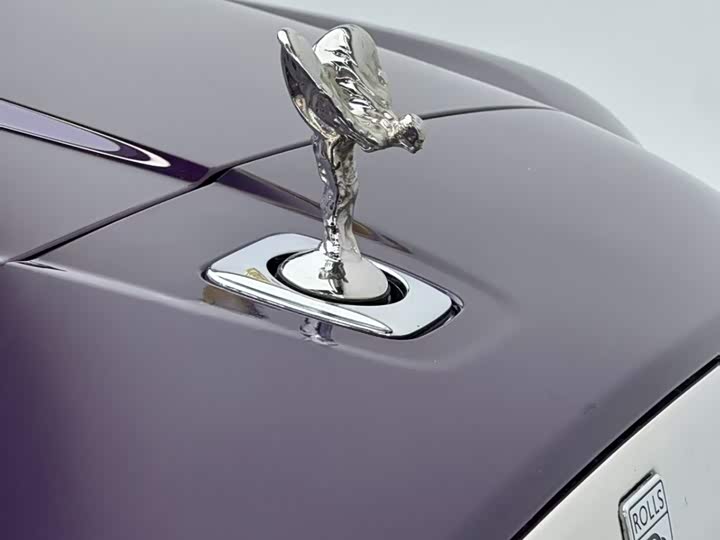 Фото 5 - Rolls-Royce Cullinan