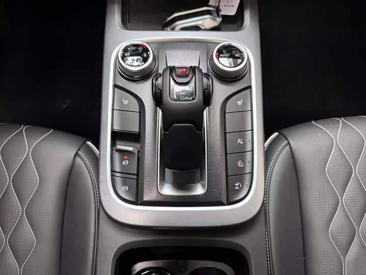 Фото 15 - Tank 300