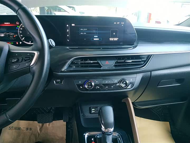 Фото 13 - Buick GL6