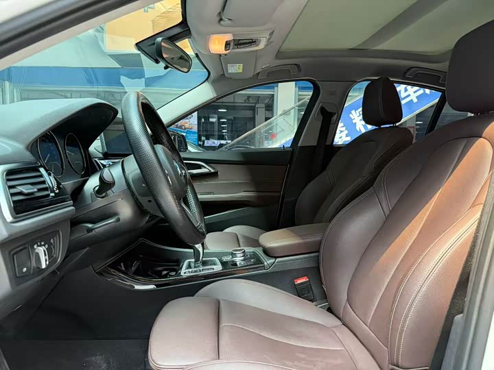 Фото 4 - BMW 1 Series