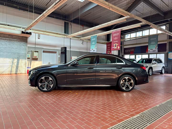 Фото 2 - Mercedes-Benz C-Class