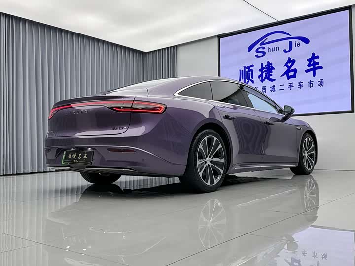 Фото 45 - Luxeed S7