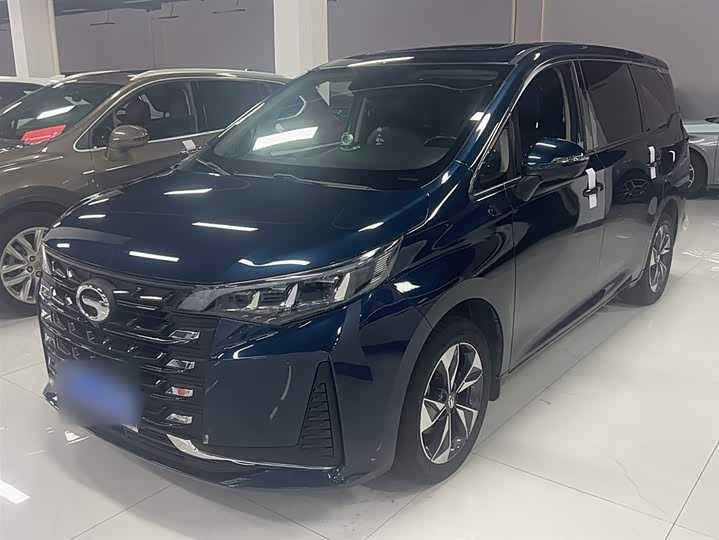 Фото 2 - GAC Trumpchi M6