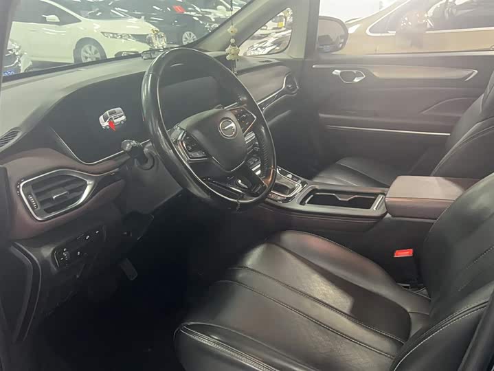 Фото 8 - GAC Trumpchi M6