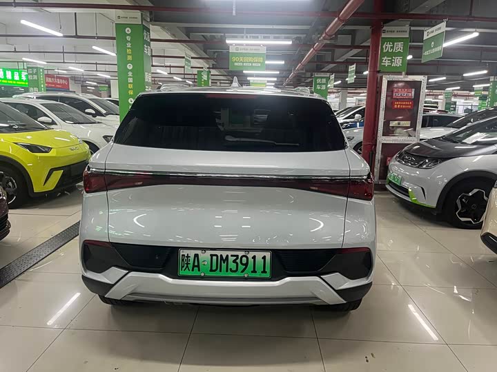 Фото 6 - BYD Yuan Plus