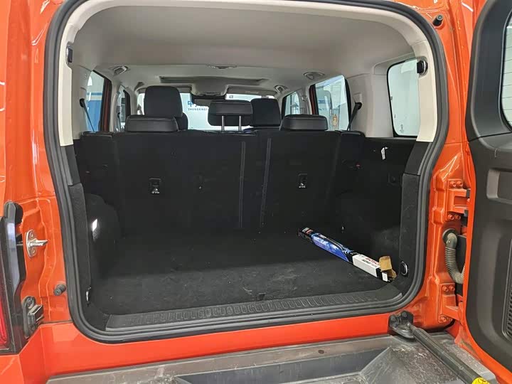 Фото 9 - Tank 300