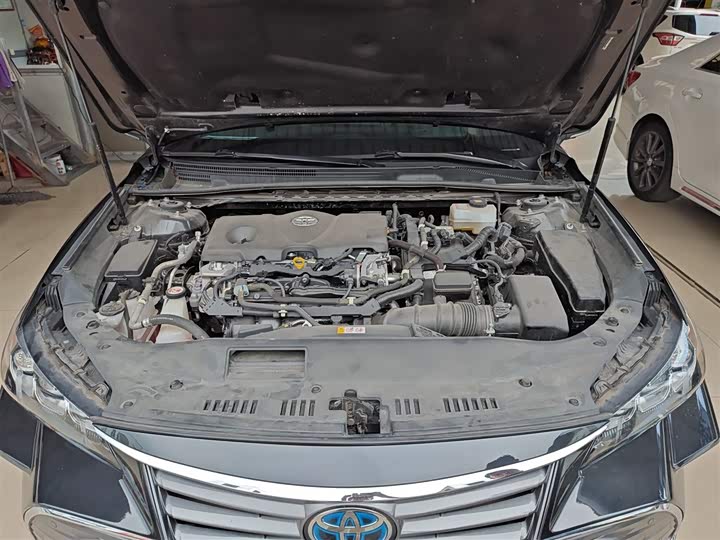 Фото 20 - Toyota Avalon
