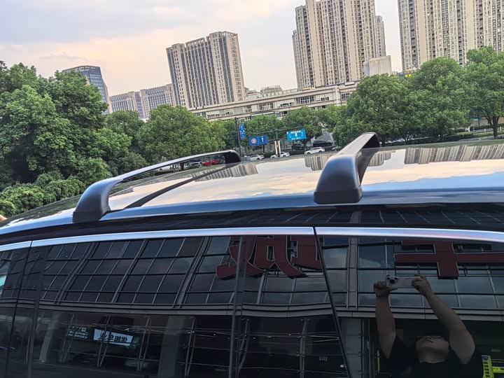 Фото 16 - LiXiang L9