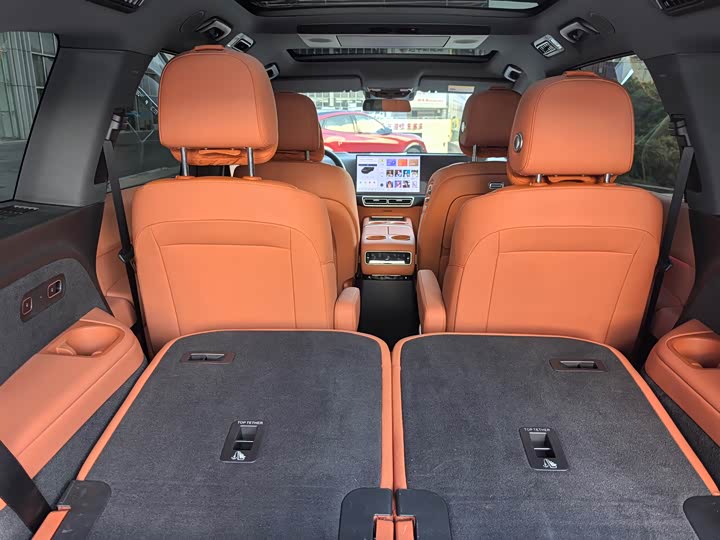 Фото 4 - LiXiang L9