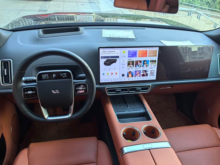 Фото 5 - LiXiang L9