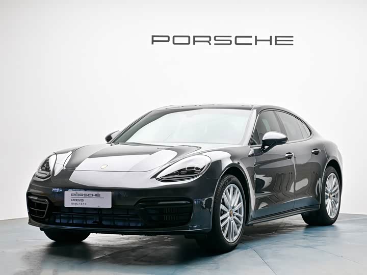 Фото 1 - Porsche Panamera
