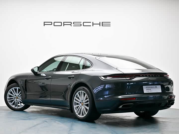 Фото 6 - Porsche Panamera