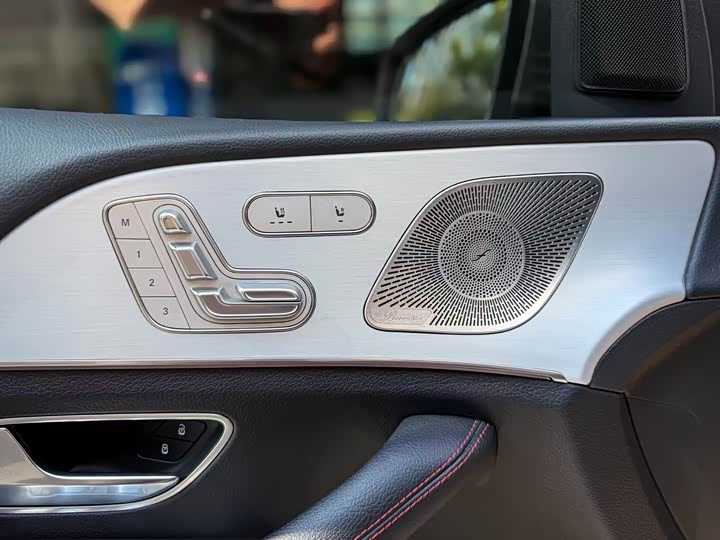 Фото 12 - Mercedes-Benz GLE-Class AMG