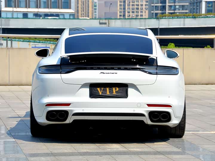 Фото 6 - Porsche Panamera