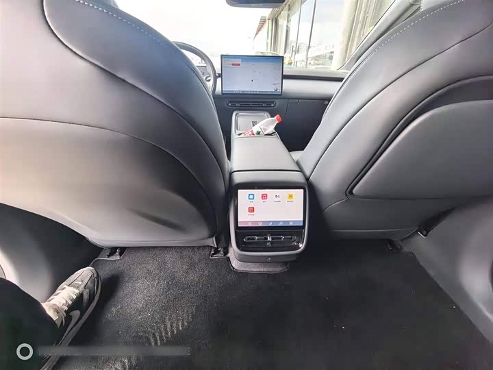 Фото 26 - XPeng F57