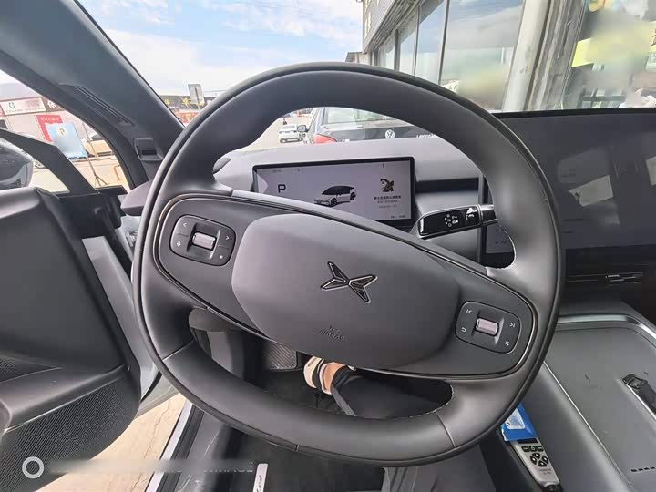 Фото 3 - XPeng F57