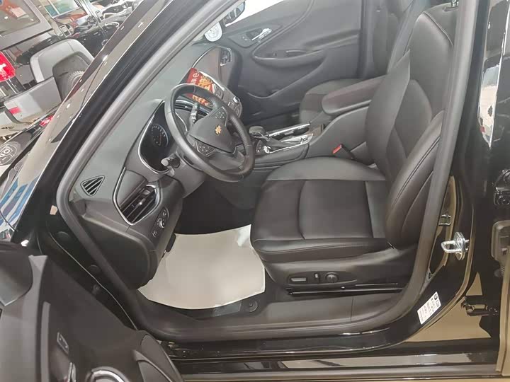 Фото 15 - Chevrolet Malibu XL