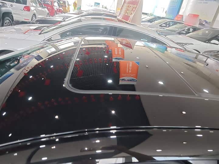 Фото 31 - Chevrolet Malibu XL