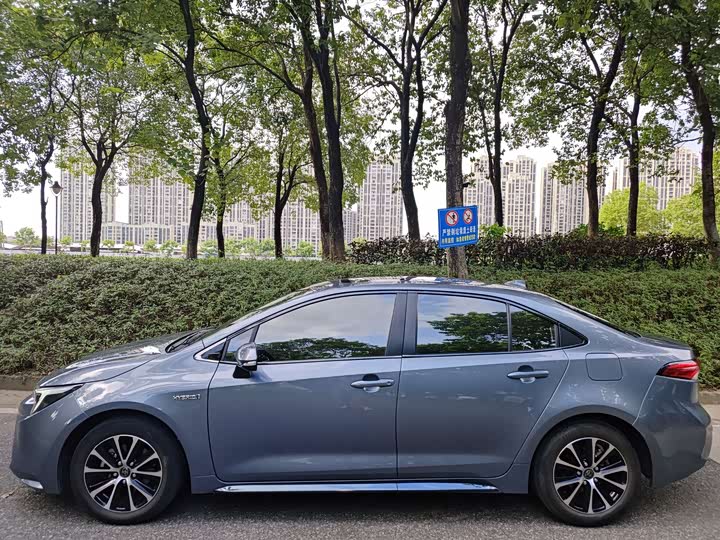 Фото 5 - Toyota Levin