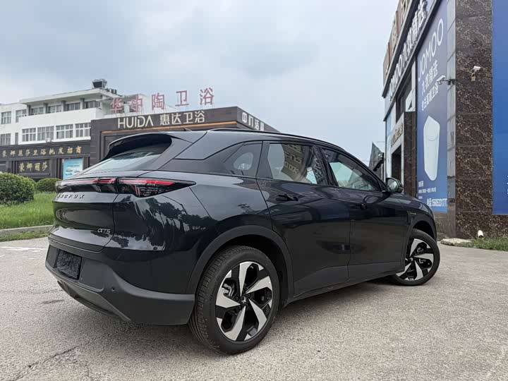 Фото 6 - BAIC Arcfox Alpha T5