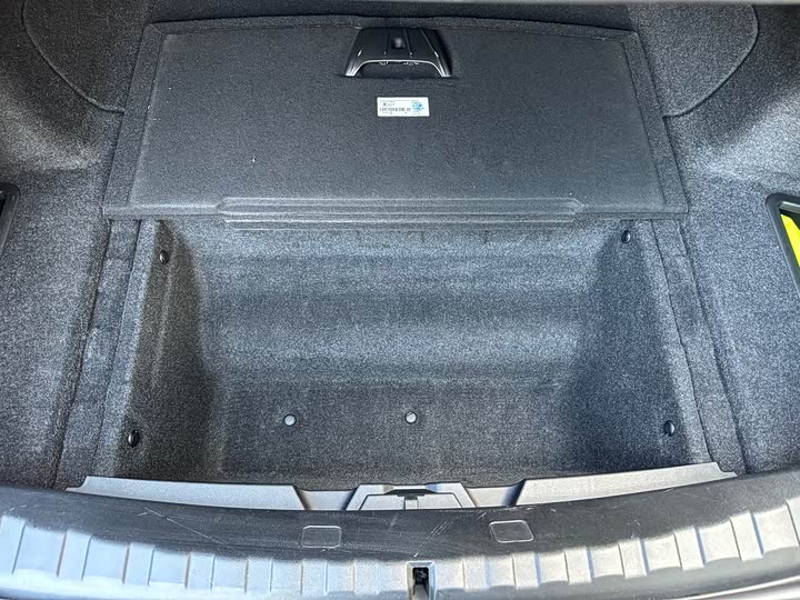 Фото 17 - BMW i3