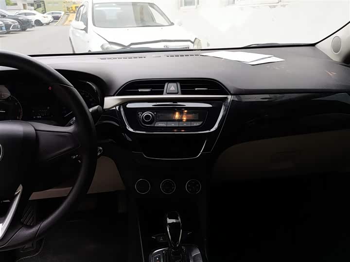 Фото 13 - Buick Excelle