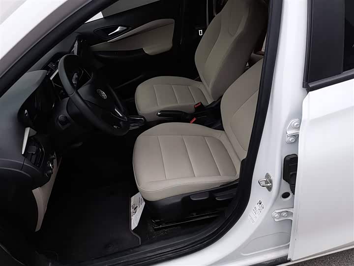 Фото 15 - Buick Excelle