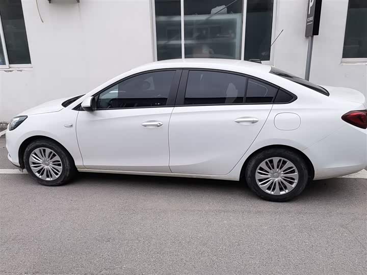 Фото 5 - Buick Excelle