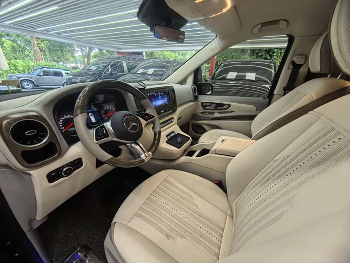 Фото 13 - Mercedes-Benz Vito