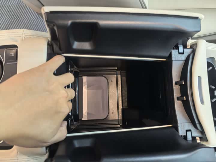 Фото 18 - Mercedes-Benz Vito