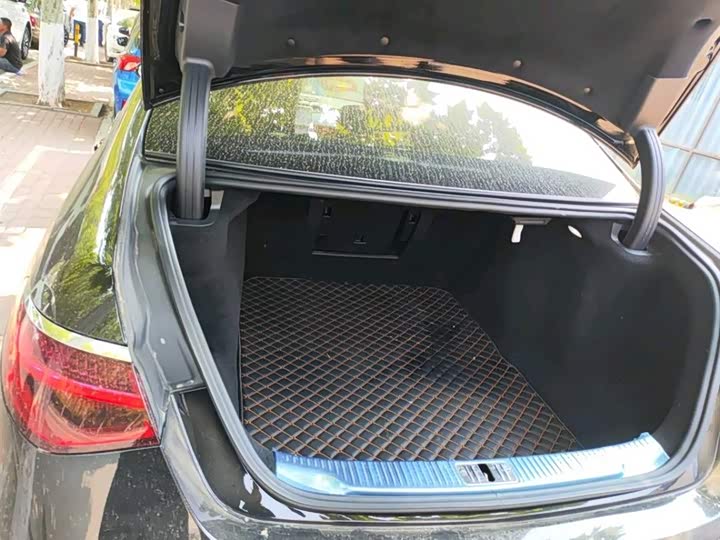 Фото 6 - Mercedes-Benz Maybach S-Class