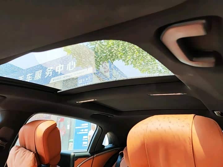 Фото 7 - Mercedes-Benz Maybach S-Class