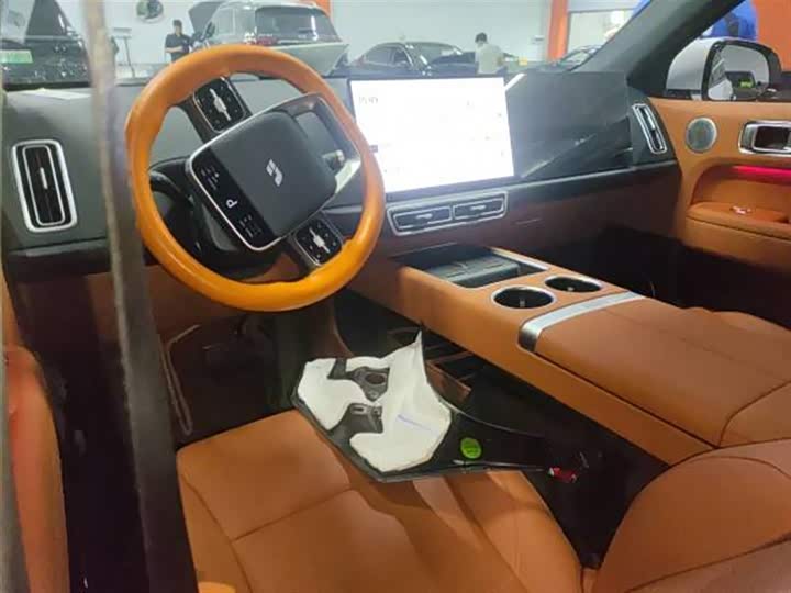 Фото 7 - LiXiang L6