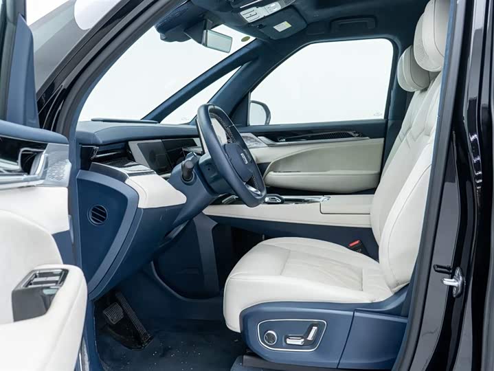 Фото 4 - Zeekr 009