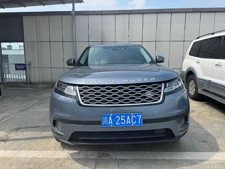 Фото 2 - Land Rover Range Rover Velar