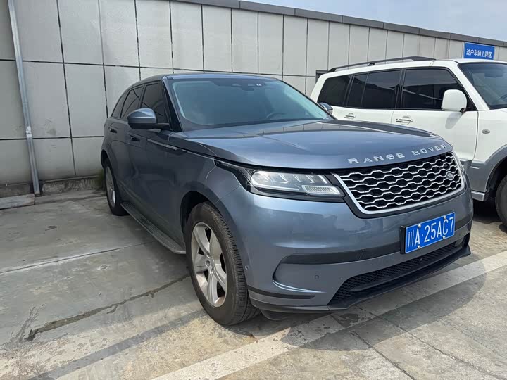 Фото 3 - Land Rover Range Rover Velar
