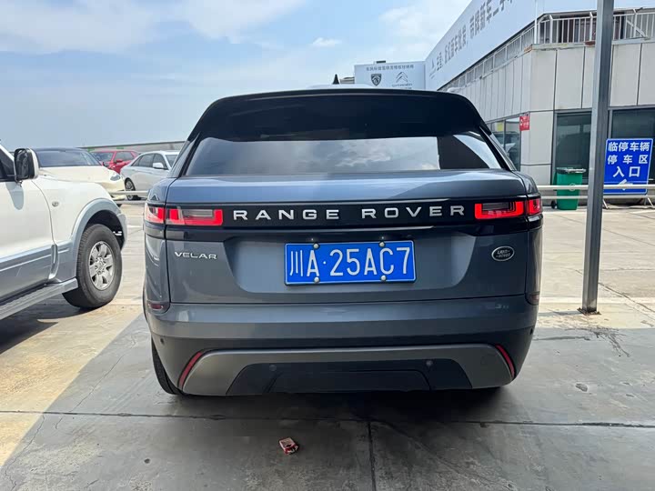 Фото 8 - Land Rover Range Rover Velar