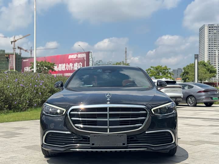 Фото 1 - Mercedes-Benz S-Class