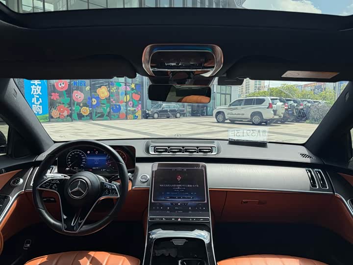 Фото 12 - Mercedes-Benz S-Class