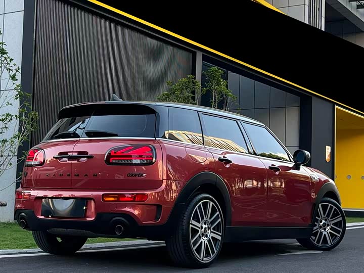 Фото 3 - Mini Clubman