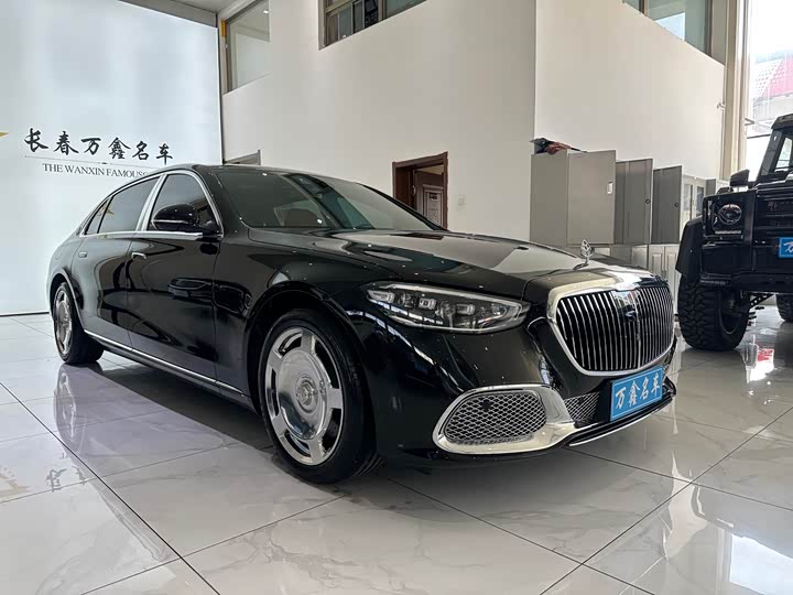 Фото 3 - Mercedes-Benz Maybach S-Class