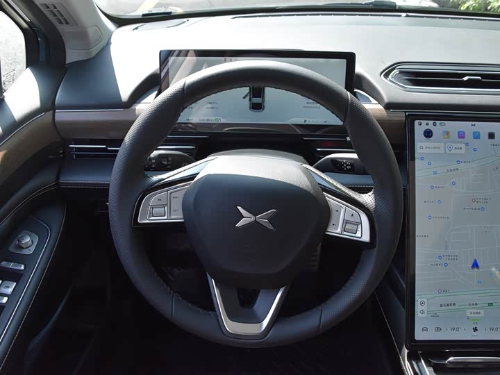 Фото 16 - XPeng P5