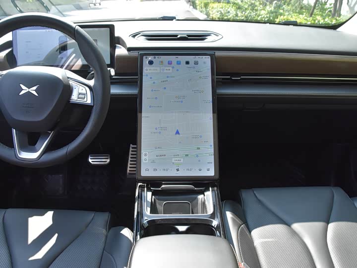 Фото 17 - XPeng P5