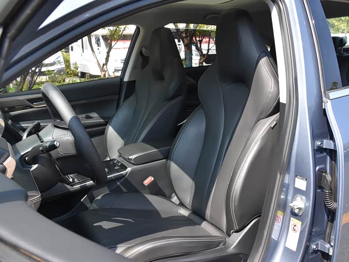 Фото 9 - XPeng P5