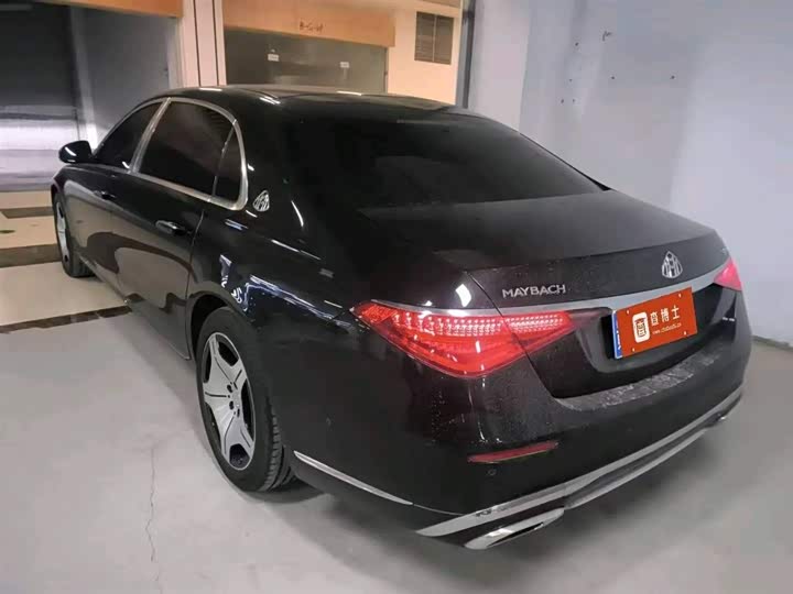 Фото 6 - Mercedes-Benz Maybach S-Class