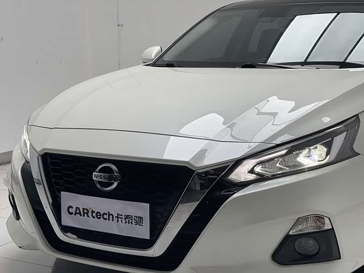 Фото 12 - Nissan Teana